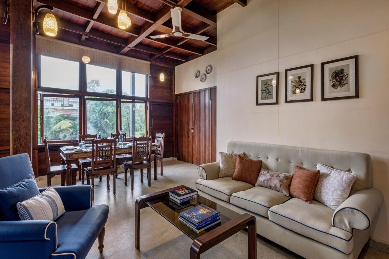 Saffronstays Boulevard Loghouse - A Wooden Chalet Amidst Nature Kārli 외부 사진